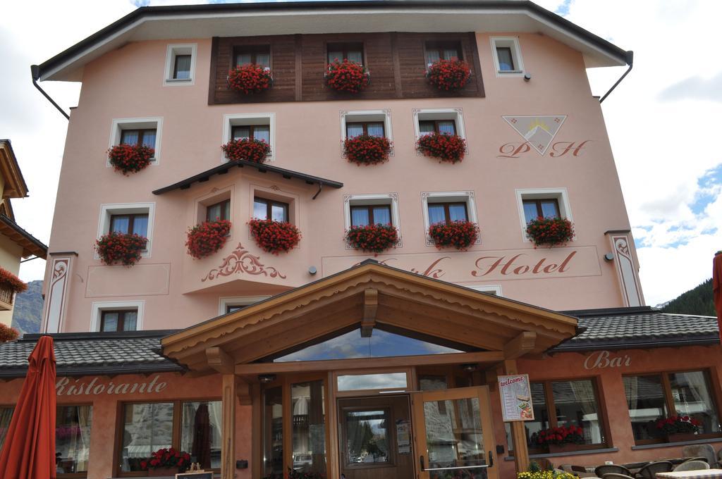 Park Hotel Санта Катерина Валфурва Екстериор снимка